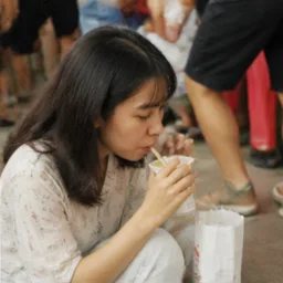 อรวรรณ สมบูรณ์