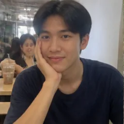 ณิชา สมบูรณ์
